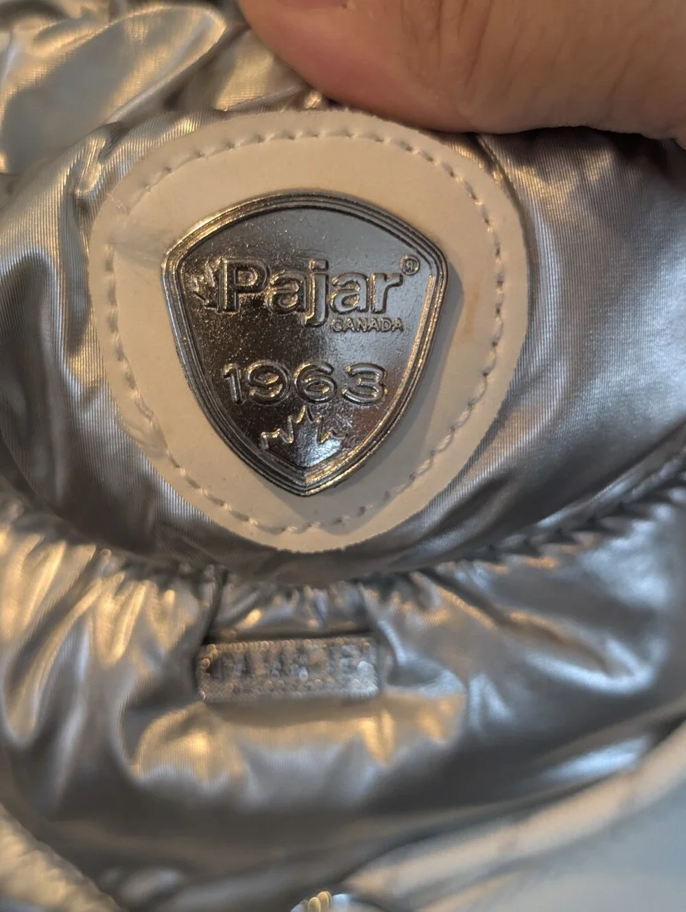 Pajar HuMetallic Silver Puffer Winter Boots